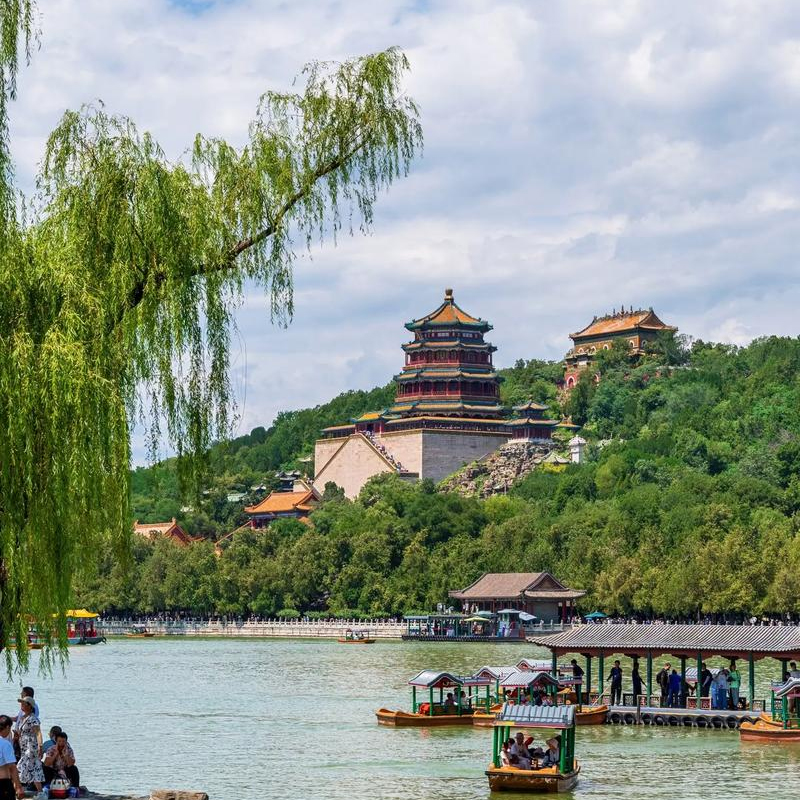 （目的地精選·目的地熱銷爆款）【致·巷往時光】北京頤和園、天壇公園、八達嶺長城、奧林匹克公園、天安門廣場、故宮、奧運演出、什剎海五天（不含大交通）（6-12人團）